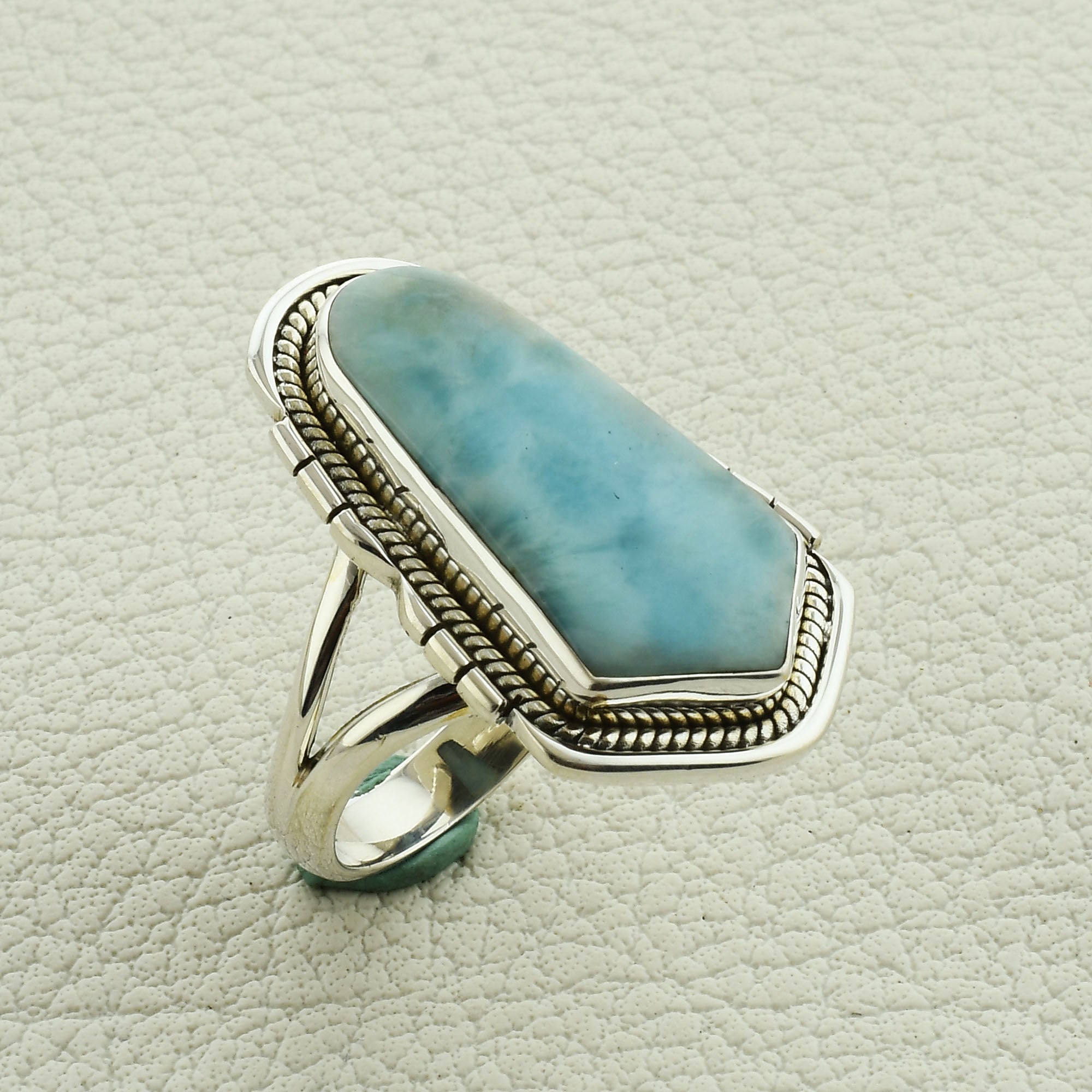 Gorgeous Larimar Designer Silver Ring Size 9