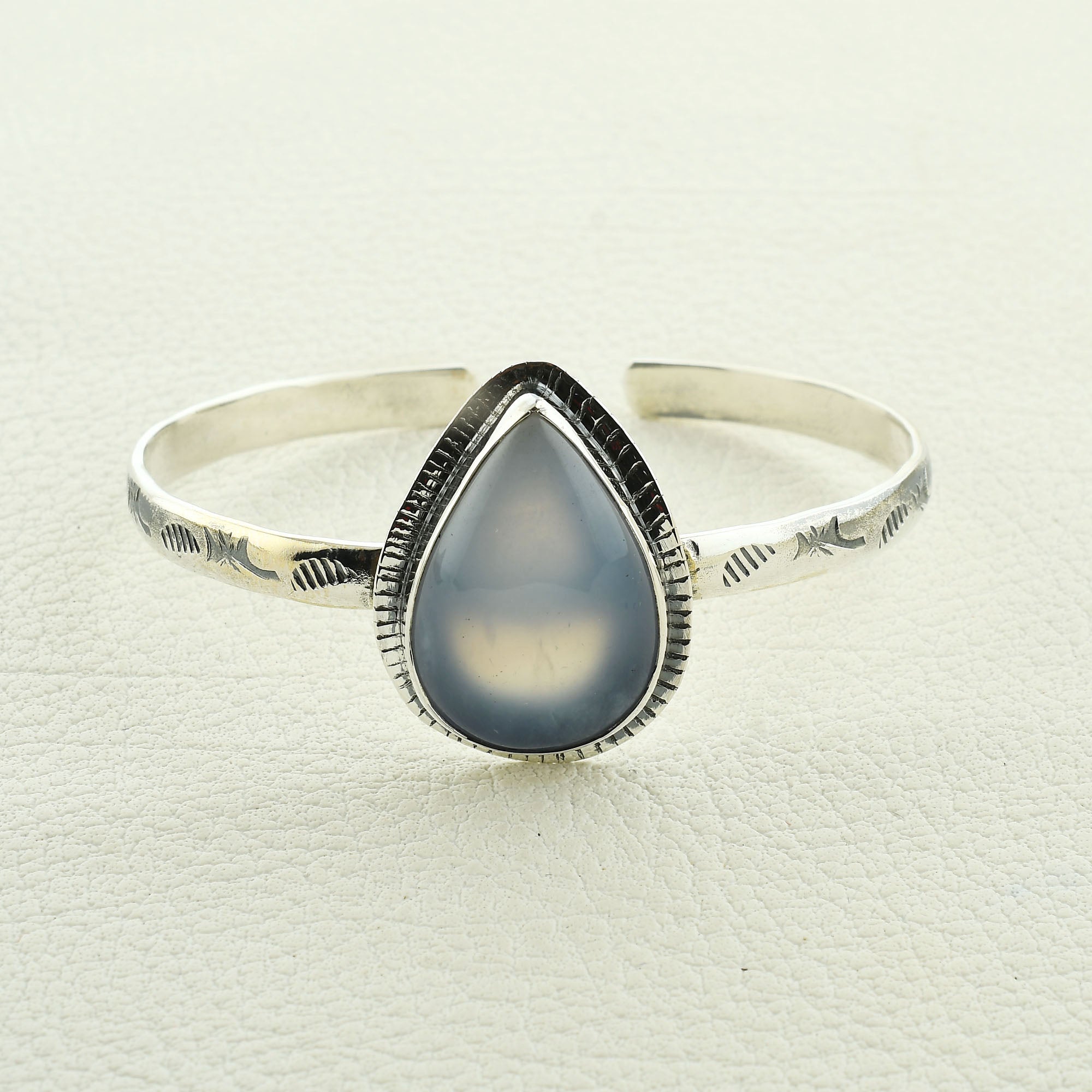 Pear Chalcedony 925 Sterling Silver Bangle