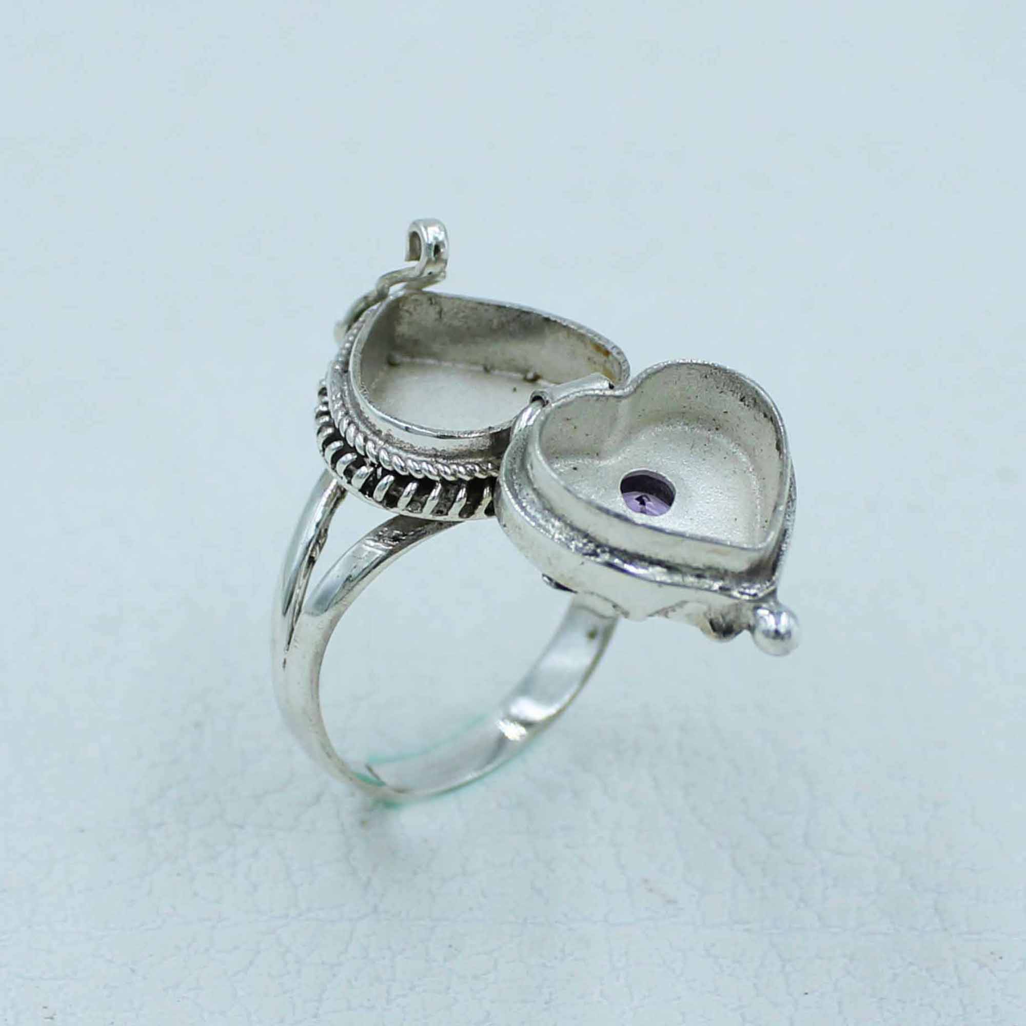 Unique Designer Amethyst Poison Ring