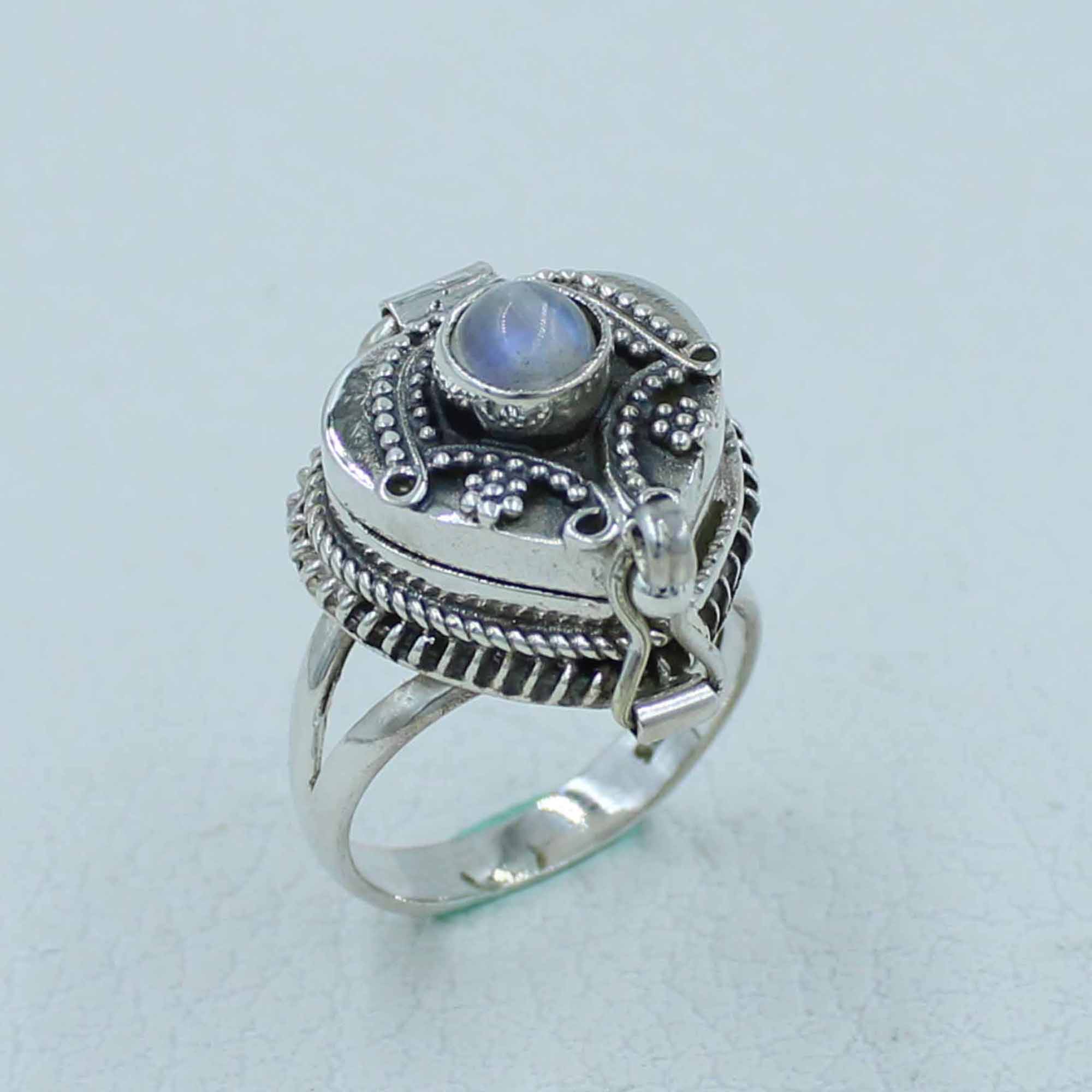 Rainbow Moonstone 925 Silver Poison Ring