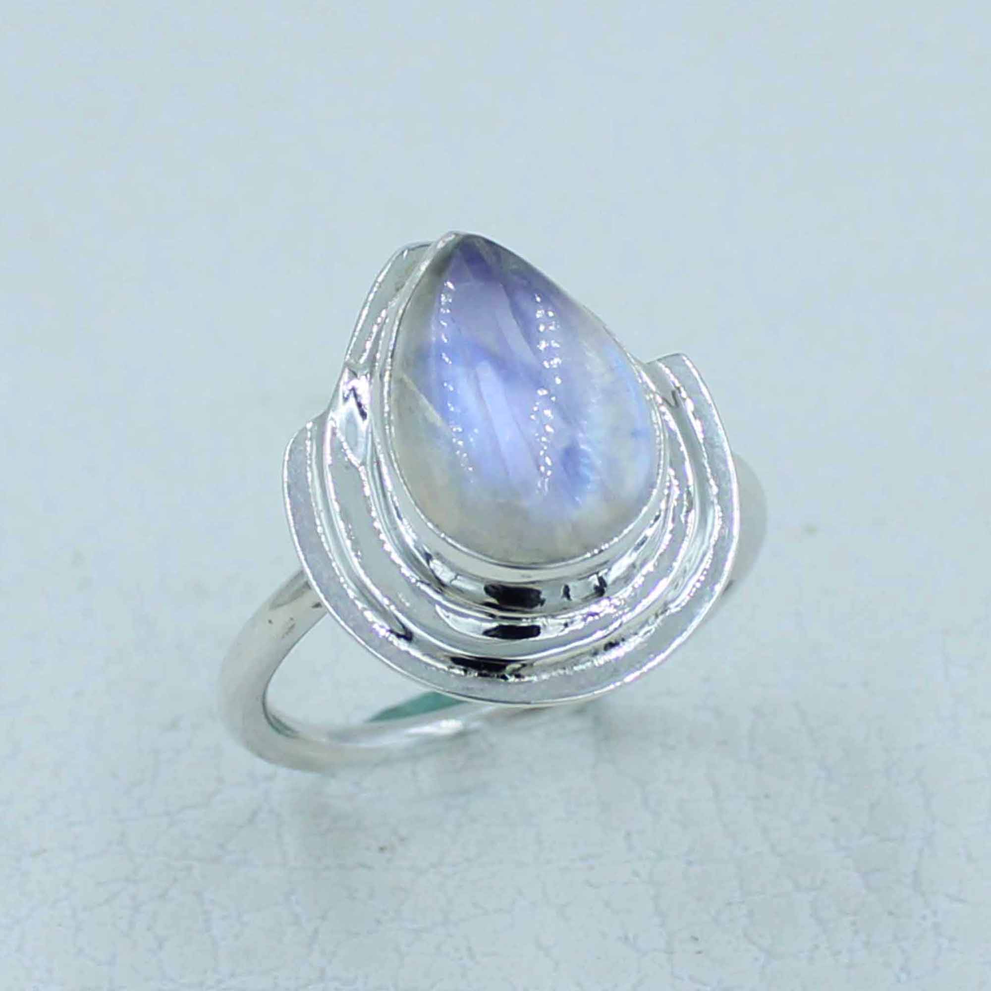 Lovely high quality Rainbow Moonstone Ring