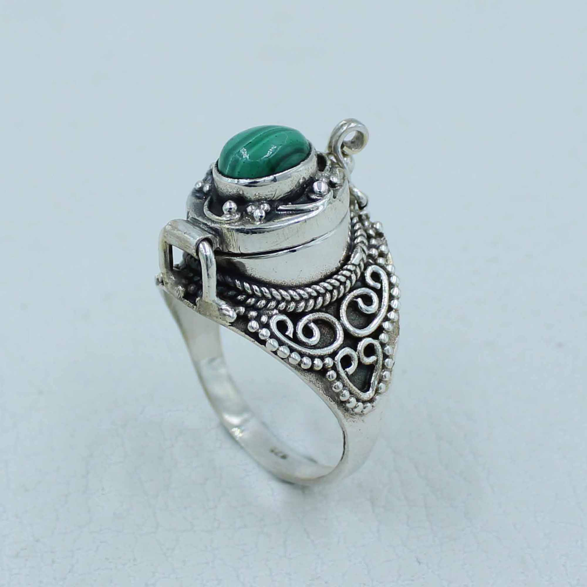 Malachite Solid Silver Poison Ring