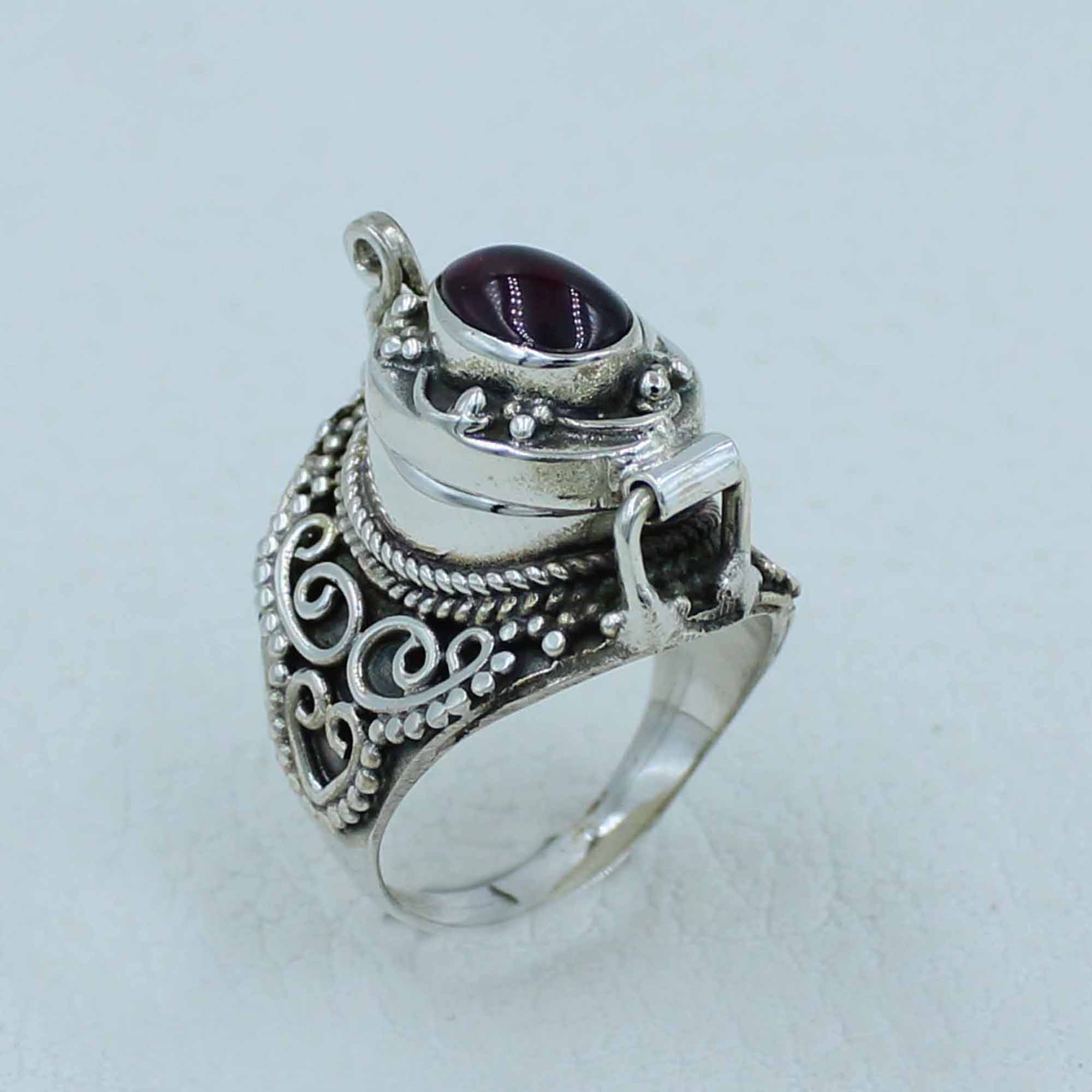 Garnet Cab Sterling Silver Box Ring