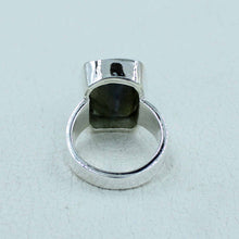 Labradorite Ring 7 Sterling Silver Oval Labradorite Unisex Ring