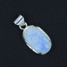 Faceted Moonstone Silver Pendant