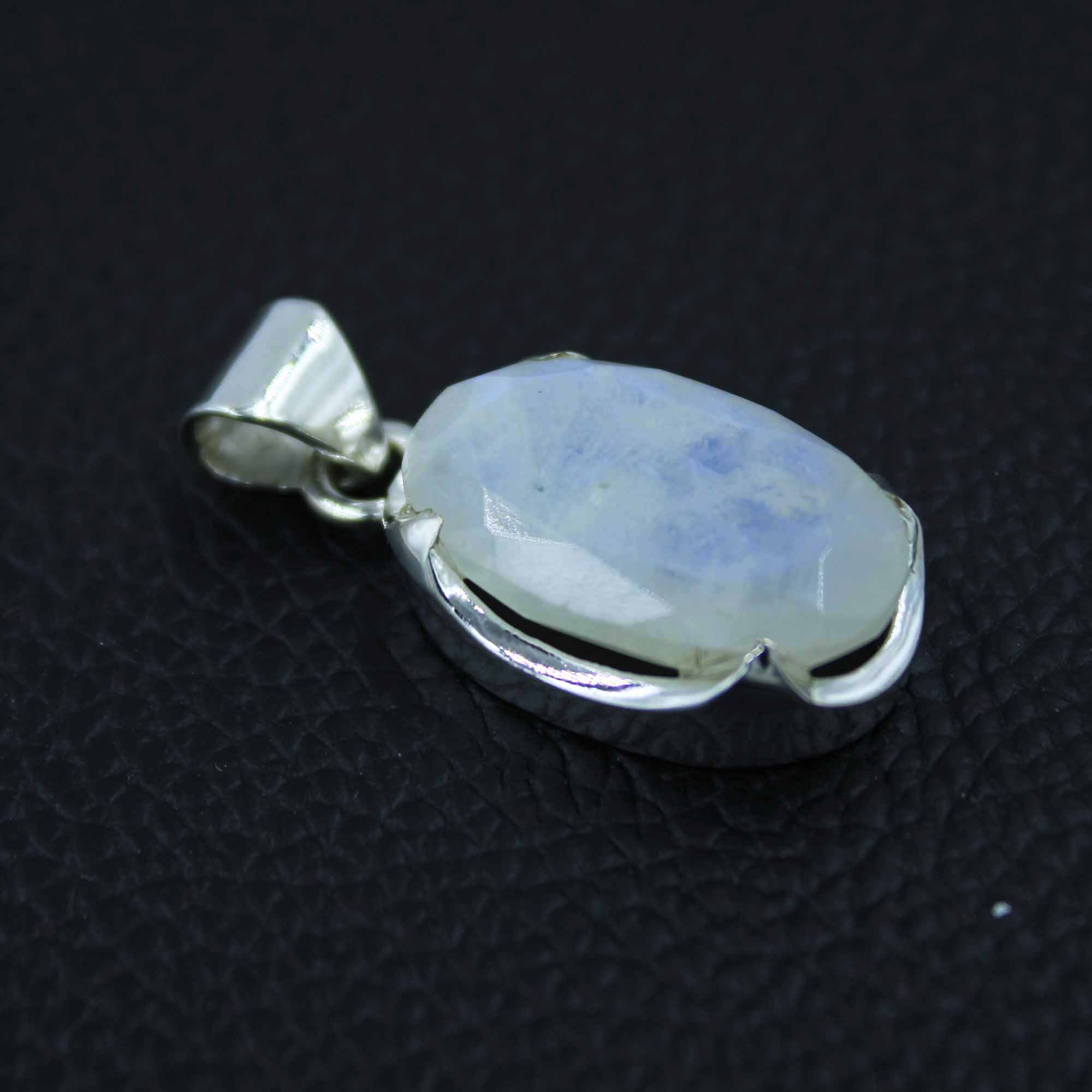 Faceted Moonstone Silver Pendant