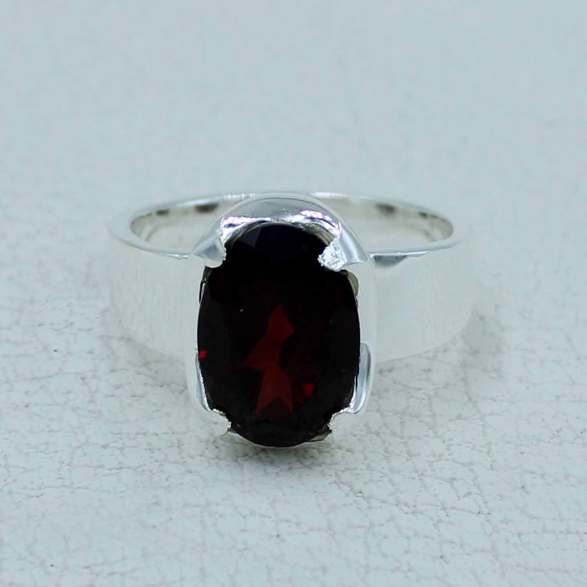 Garnet Cut Stone 925 Sterling Silver Ring