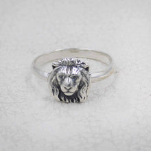 Sterling Silver Lion Head Ring | Men's Statement Jewelry