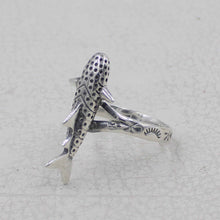 Whale Shark Silver Ring – Detailed Ocean-Inspired Statement Ring