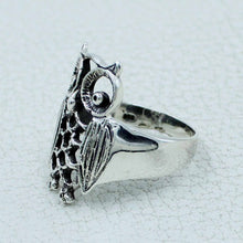 Elegant Antique Silver Owl Ring