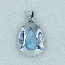 Larimar & Sterling Silver pendant - Blue Larimar