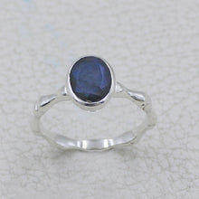 Oval Labradorite Ring