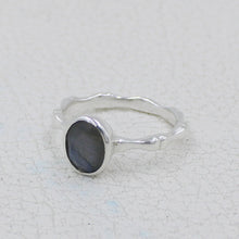 Oval Labradorite Ring