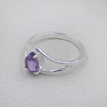 Teardrop Amethyst Gemstone Ring – Silver V-Shape Design