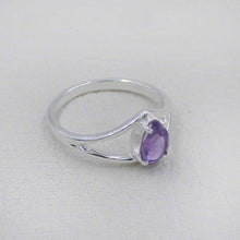 Teardrop Amethyst Gemstone Ring – Silver V-Shape Design