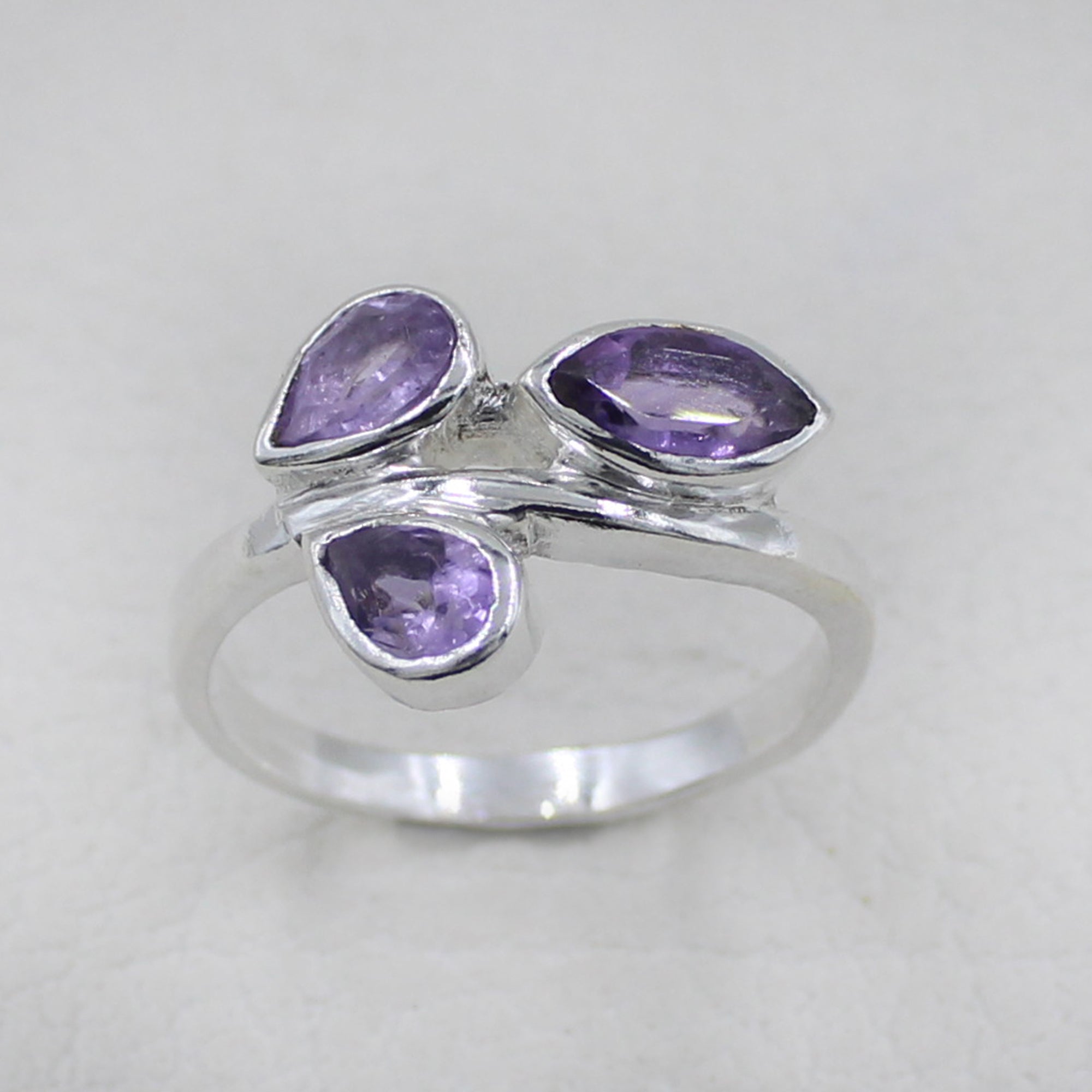 925 Silver Three-Stone Amethyst Leaf Design Ring
