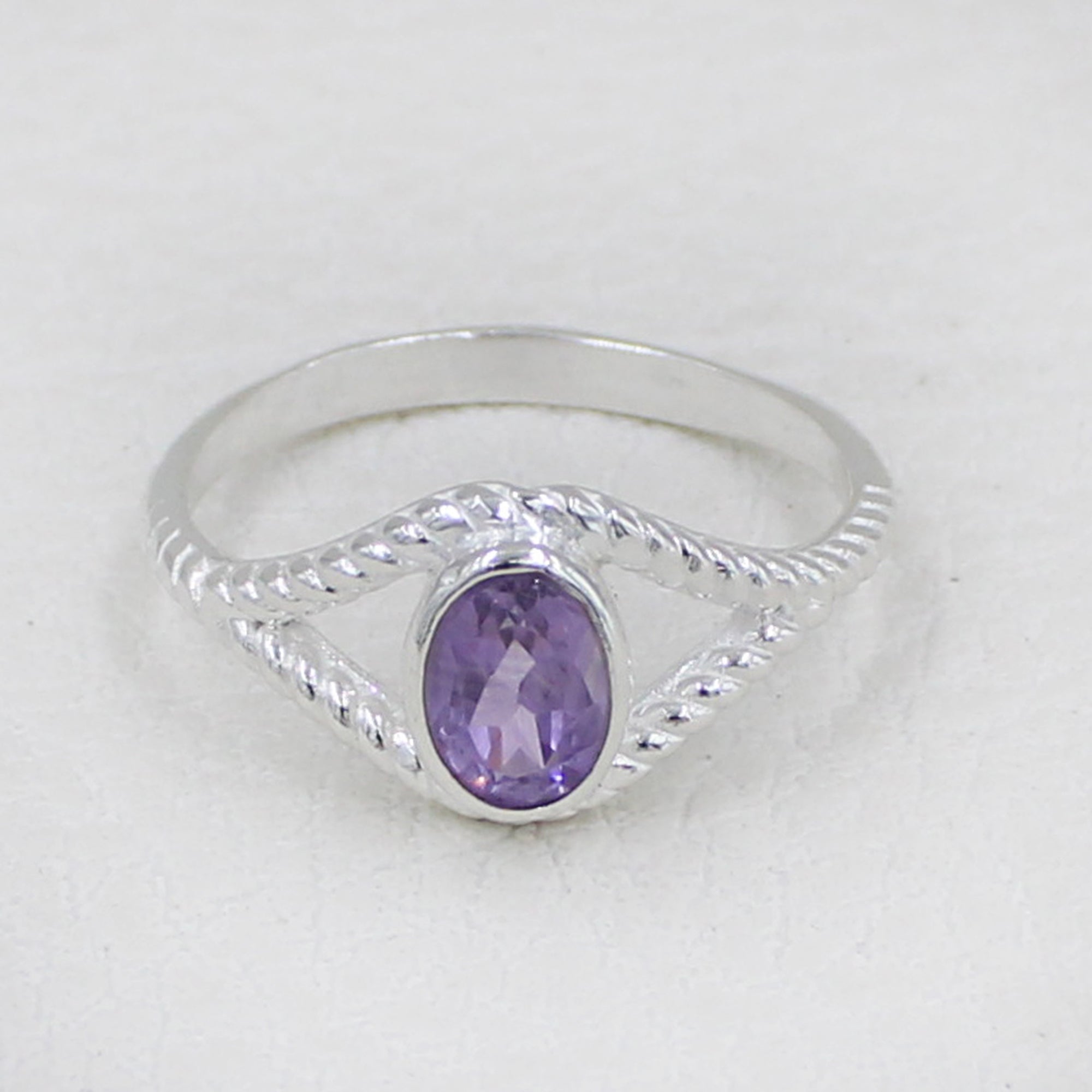 Sterling Silver Twisted Band Ring with Oval Amethyst Gemstone