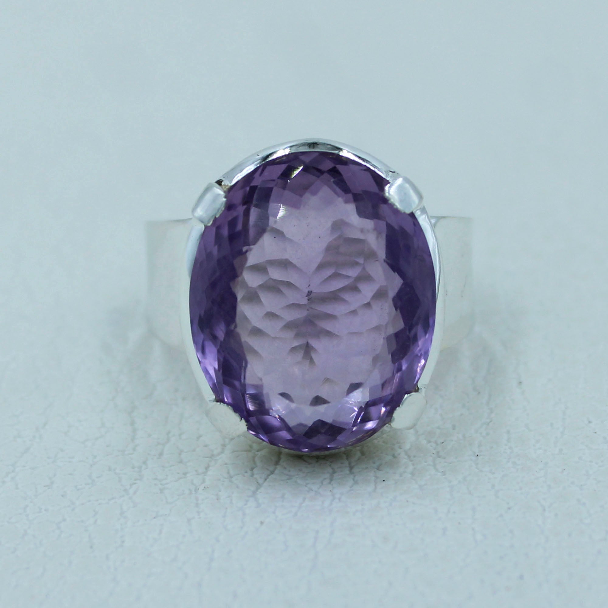 Oval Amethyst Cut Gemstone Silver Ring Size 9