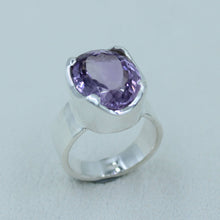 Amethyst Cut Gemstone Silver Ring Size 8