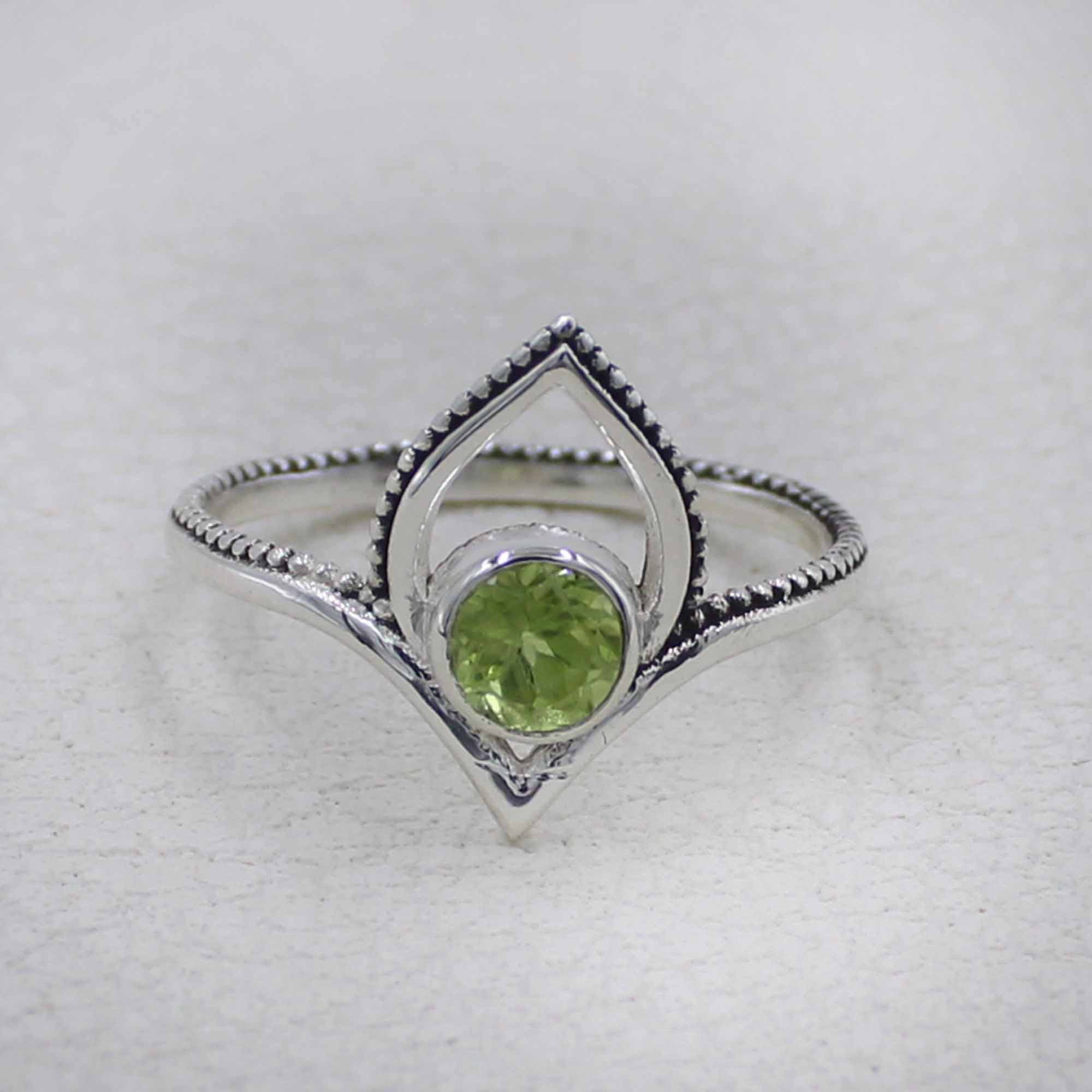 Peridot Birthstone Lotus Ring – Silver Boho Jewelry