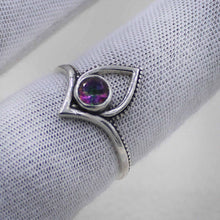 Mystic Quartz Lotus Ring – Silver Boho Jewelry