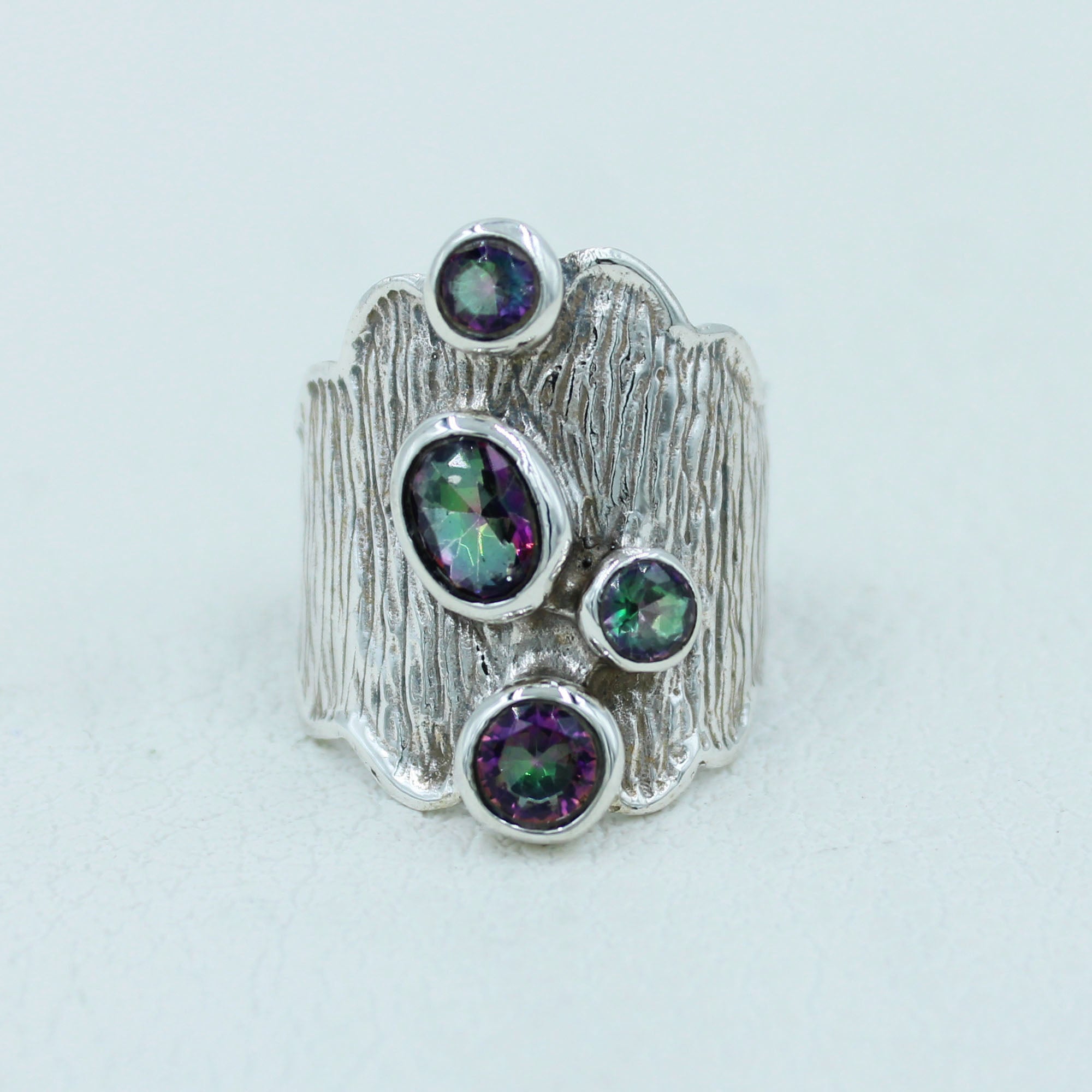 Dazzling Mystic Quartz 925 Silver Textured Ring