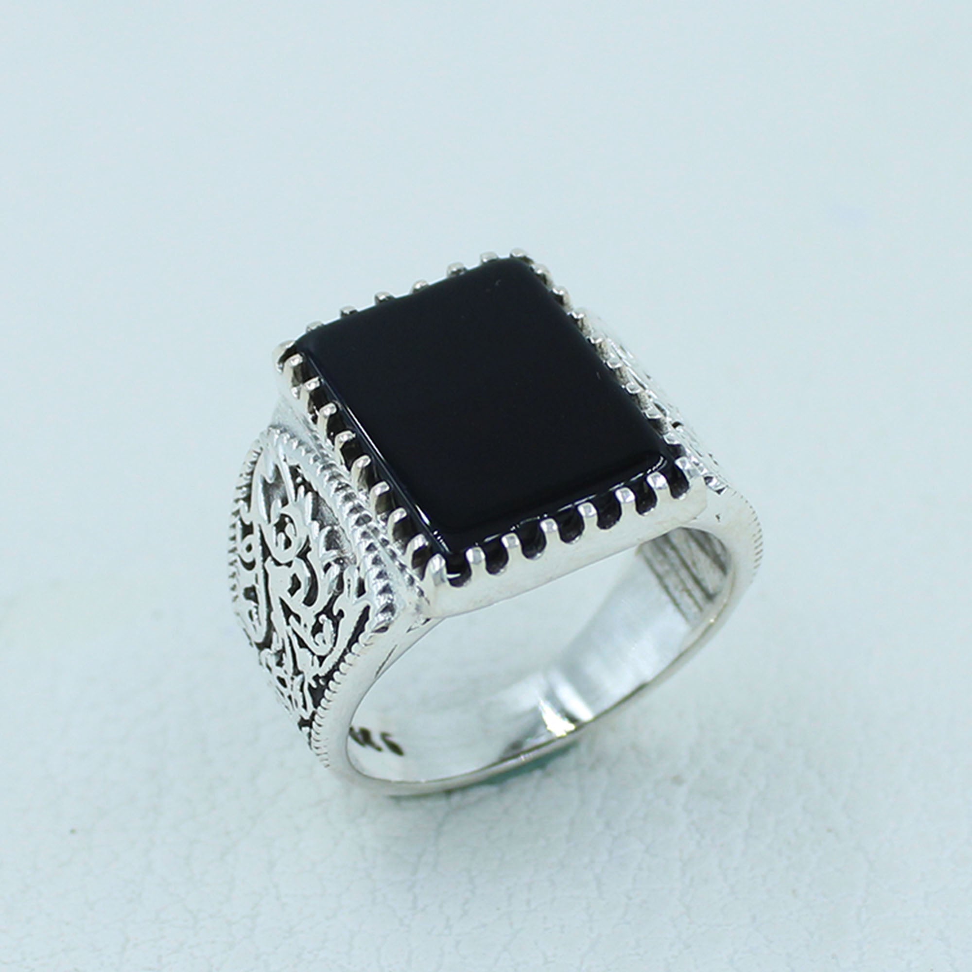 Black Onyx Designer Silver Gift Ring