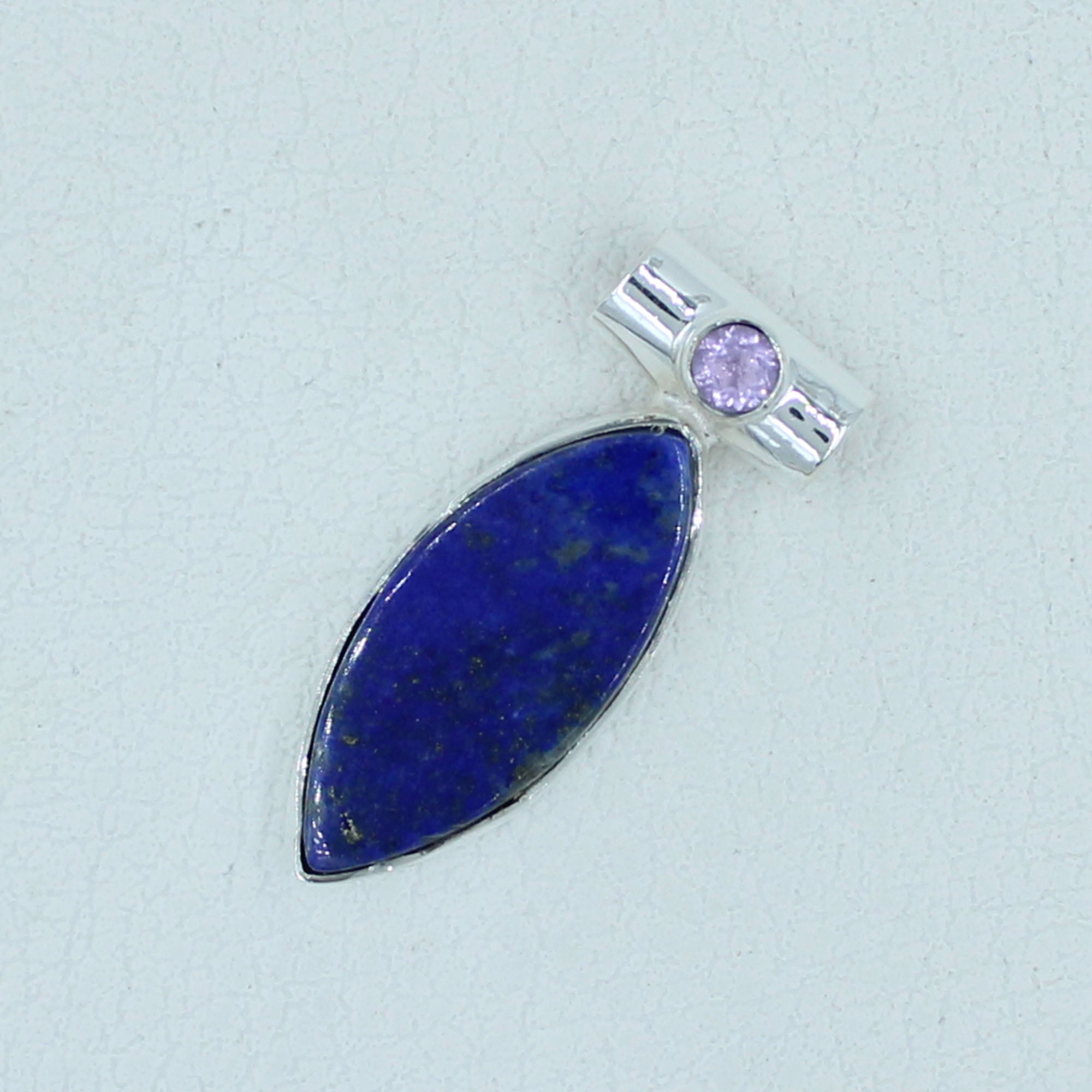 925 Sterling Silver Pendant Made with Lapis Lazuli