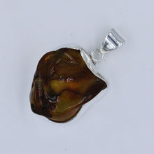 Celtic Pattern Amber Silver Pendant