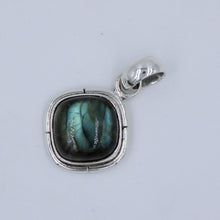 Beautiful Lapis Lazuli 925 Silver Pendant