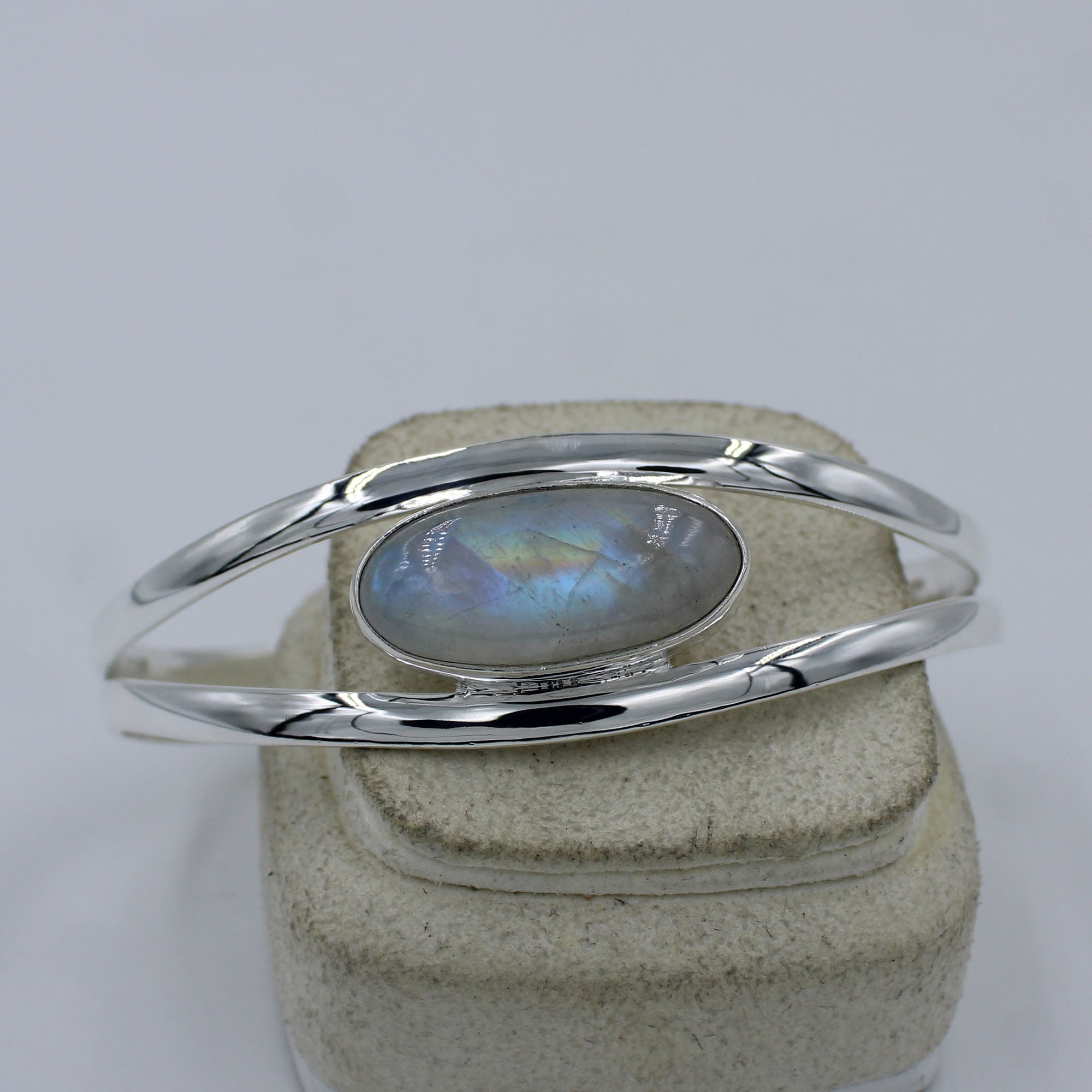 Oval Moonstone Cuff Bangle - 925 Silver Jewelry