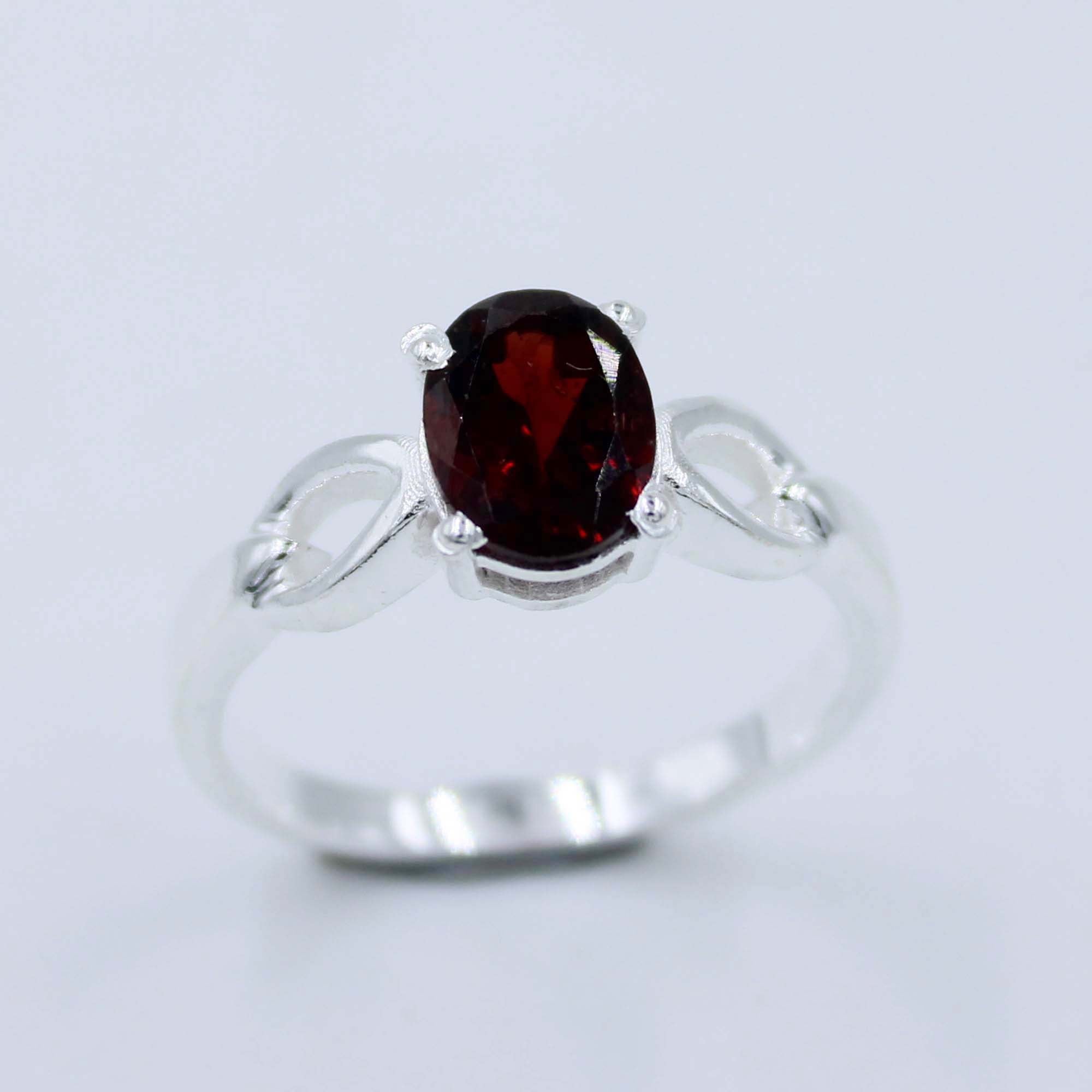 Natural Garnet Oval 925 Silver Women's Ring