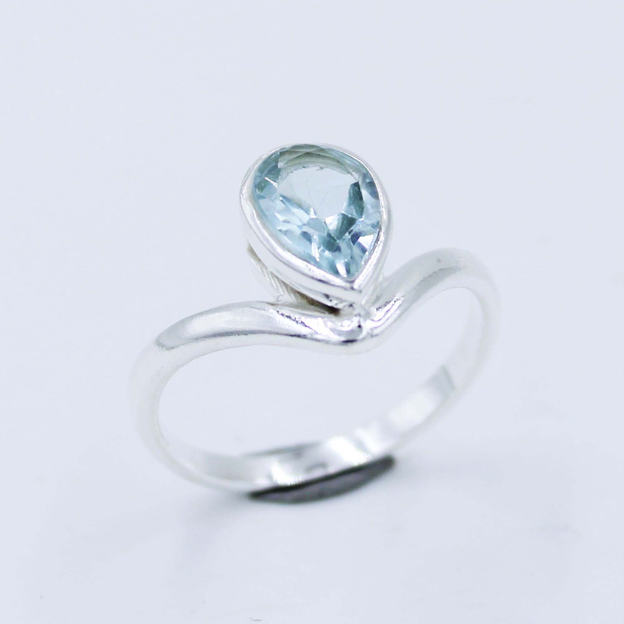 Blue Topaz Faceted 925 Sterling Silver Ring