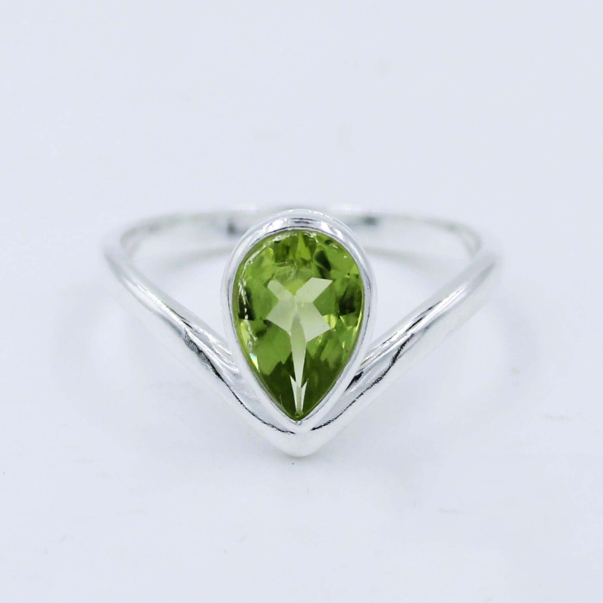 Natural Peridot 925 Silver Jewelry Ring