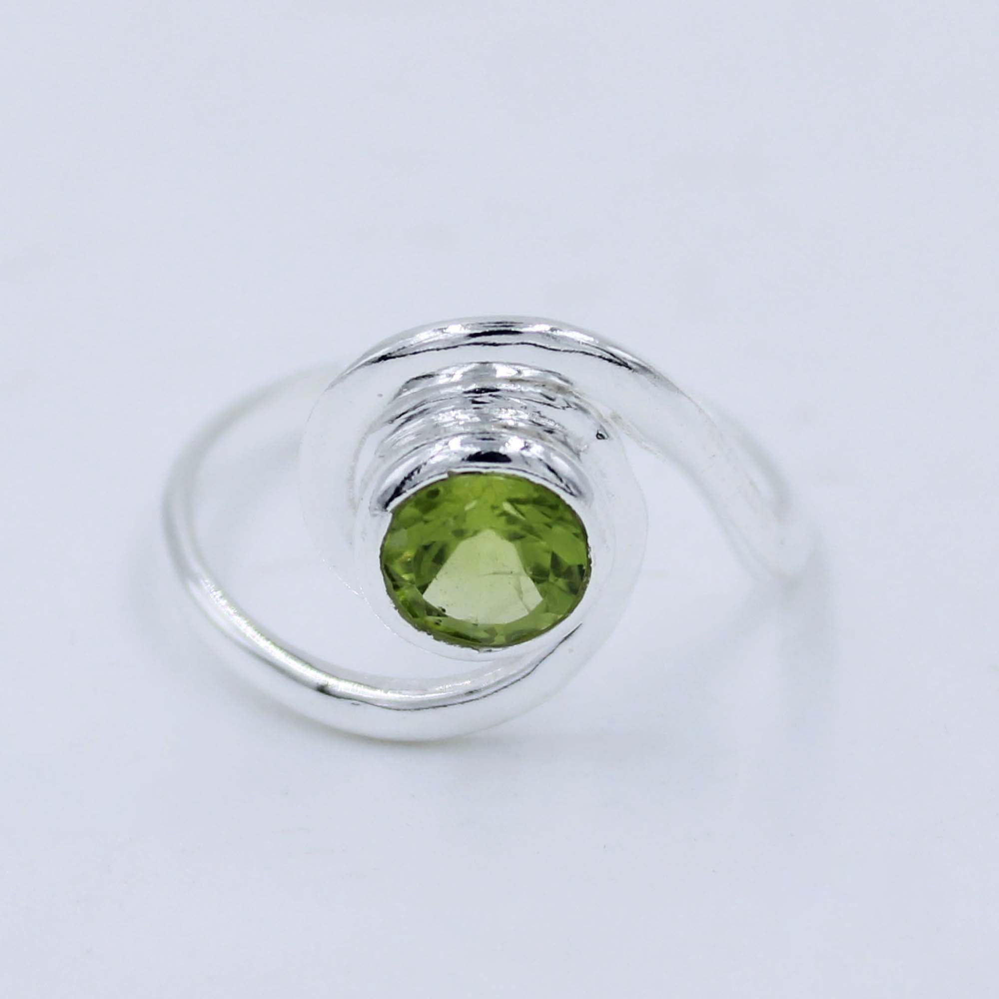 Natural Peridot 925 Sterling Silver Ring