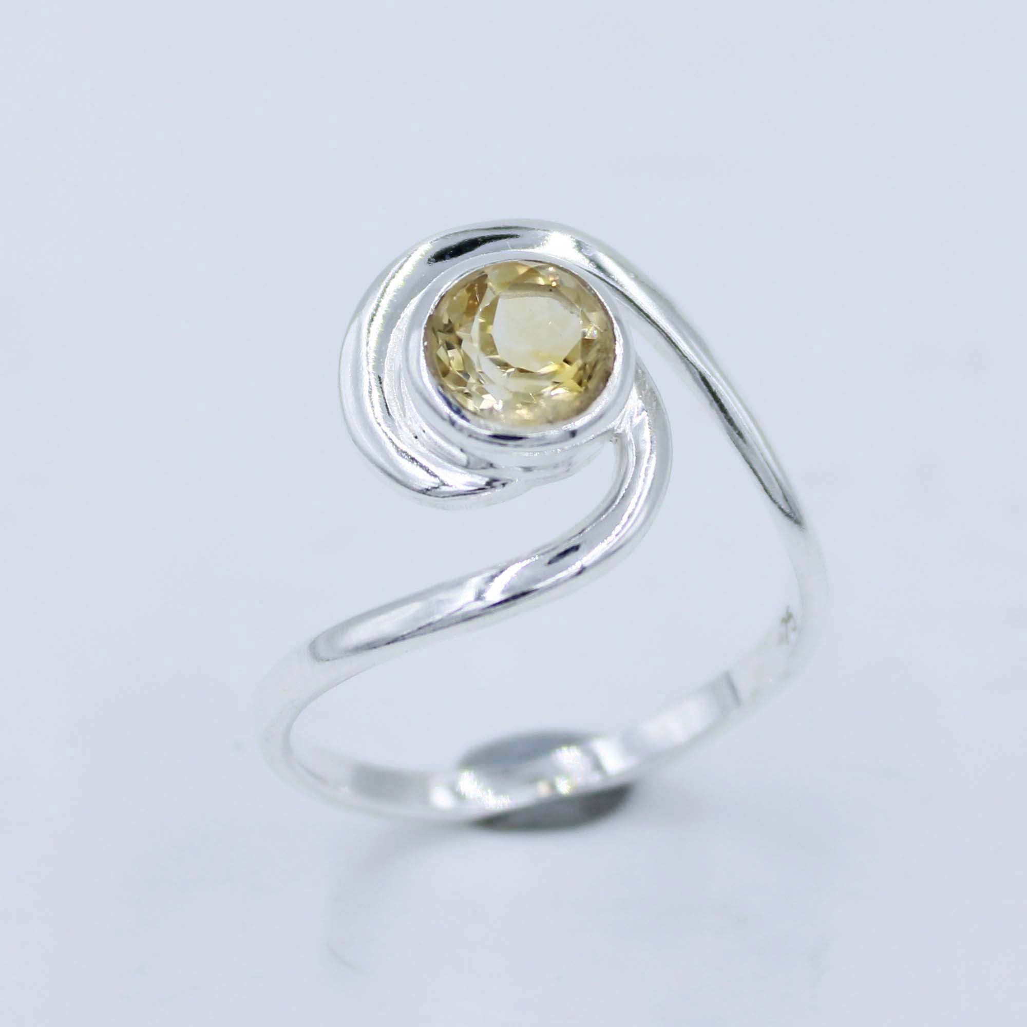 Natural Citrine 925 Silver Elegant Women Ring