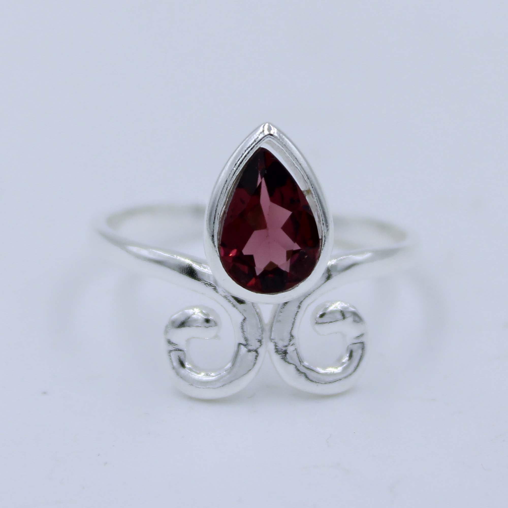 Natural Garnet Gemstone 925 Silver Women's Ring