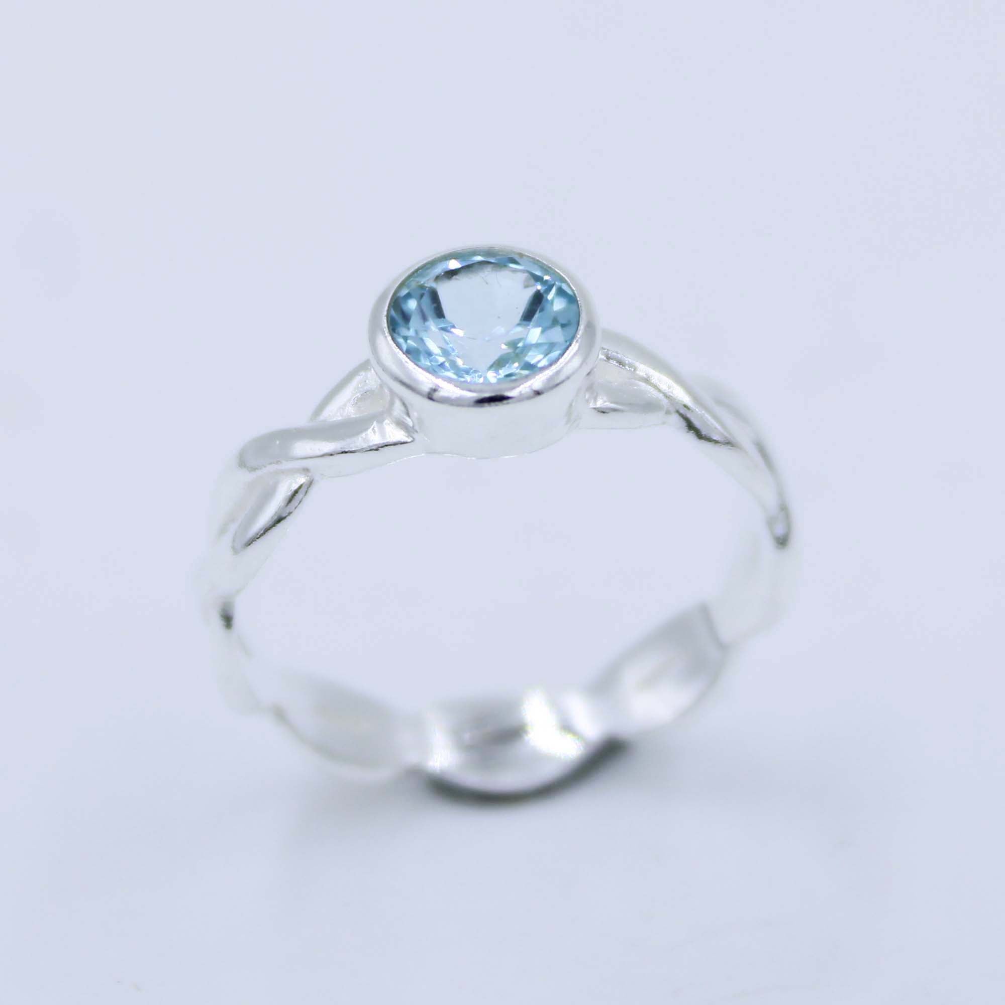 Natural Blue Topaz 925 Sterling Silver Ring