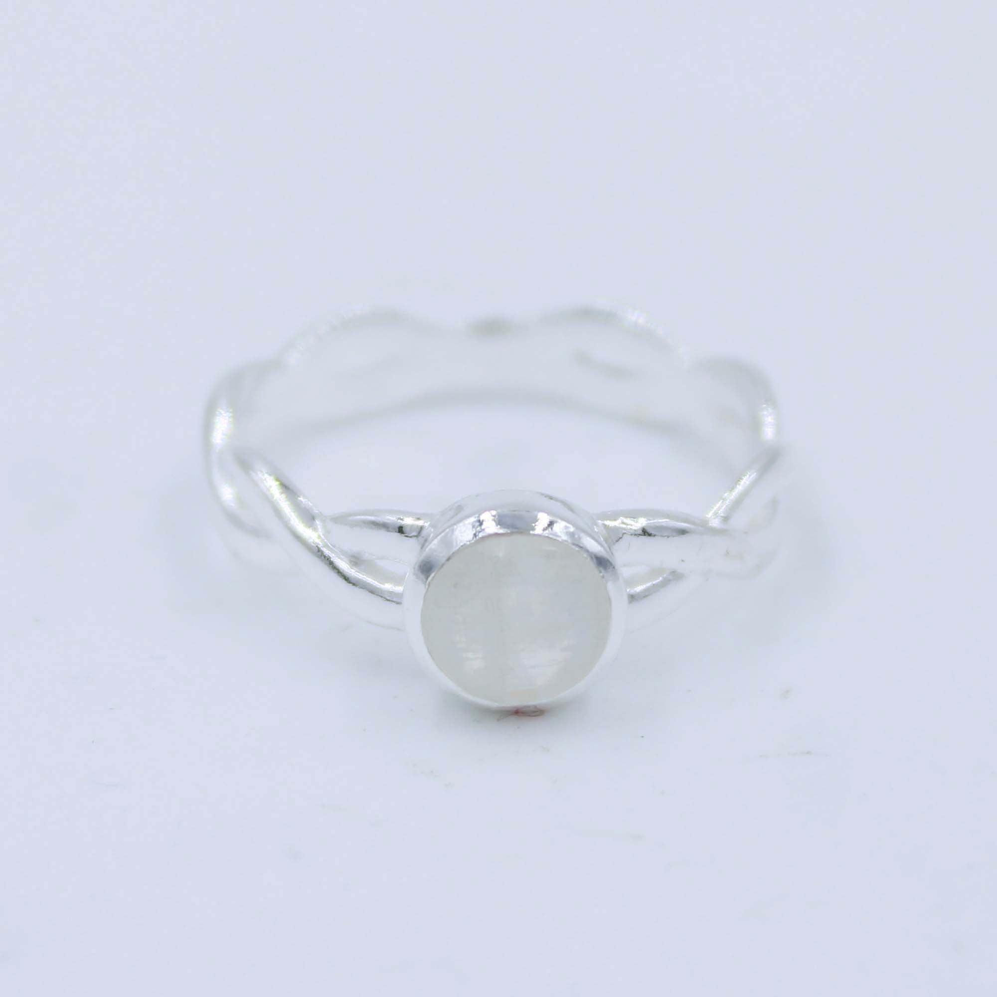 Natural Rainbow Moonstone 925 Silver Ring