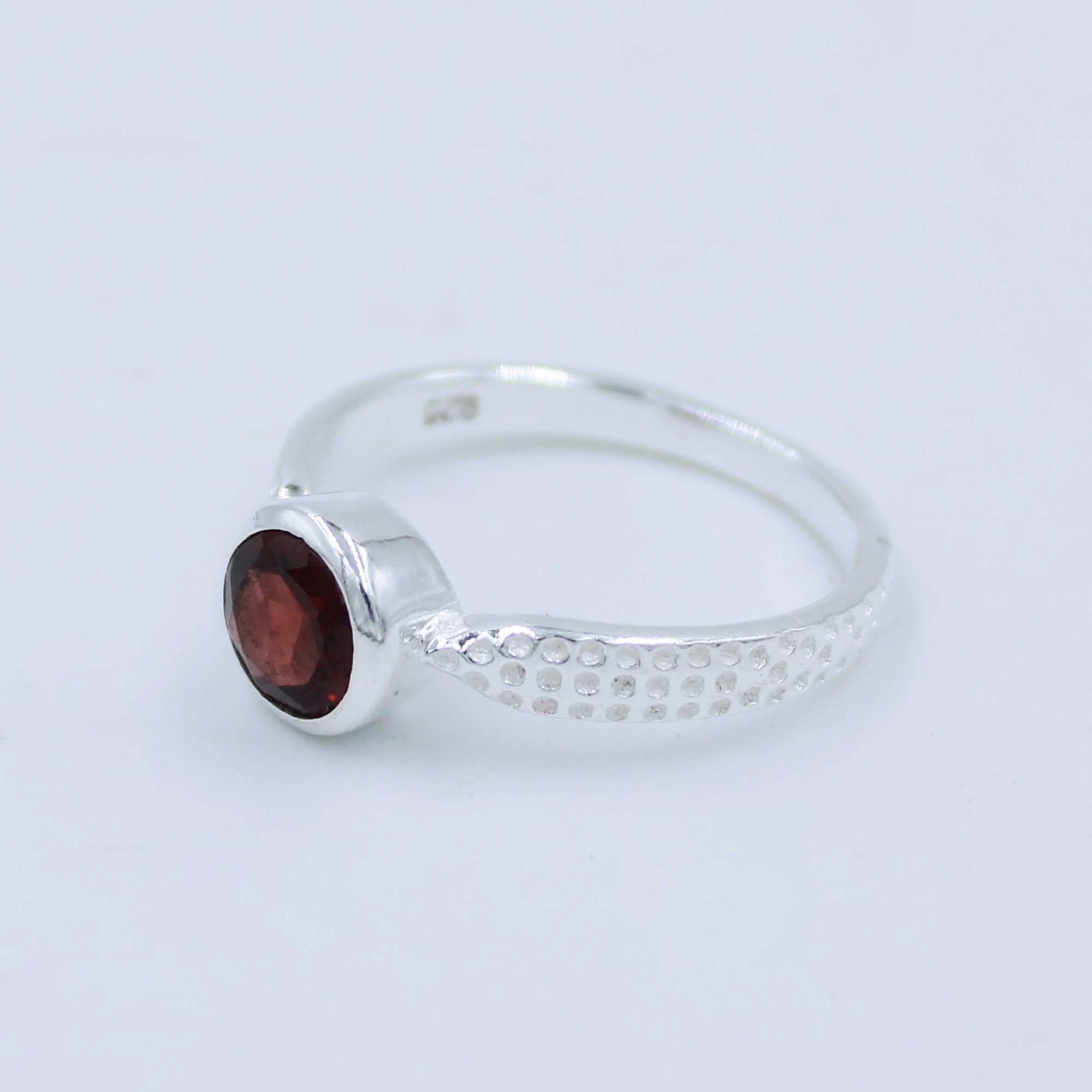 Garnet Gemstone 925 Sterling Silver Ring