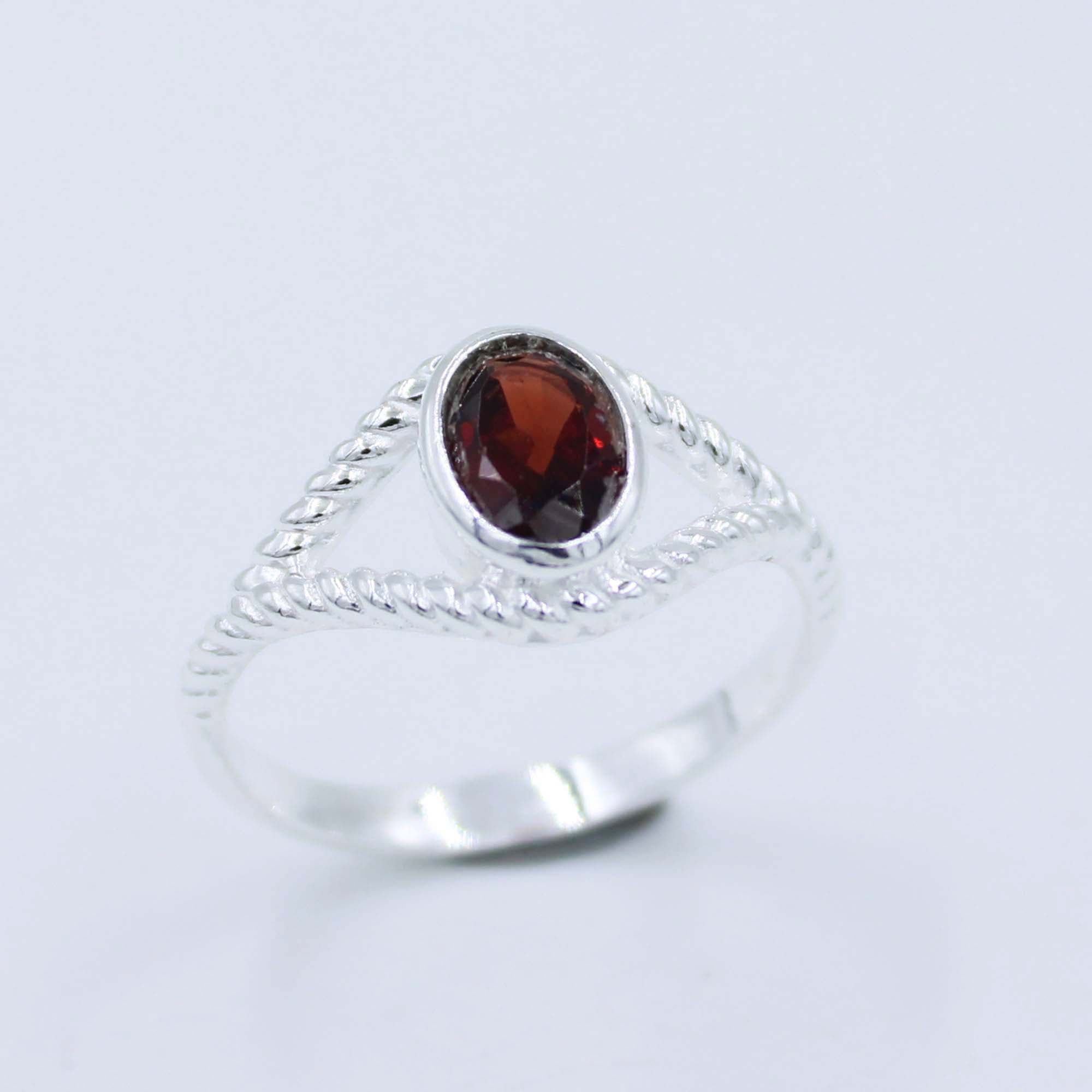 Natural Garnet gemstone 925 Silver Handmade Ring